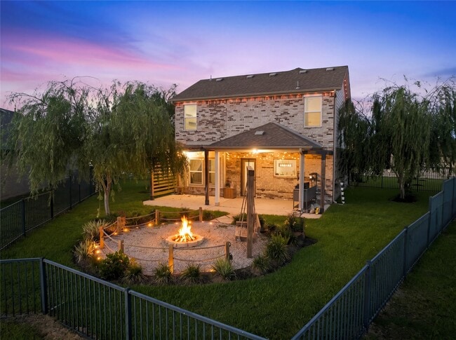Building Photo - 2705 Bernadino Dr