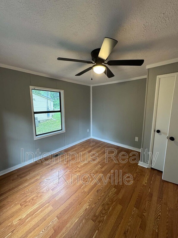 Building Photo - 1013 Beaman Lake Rd