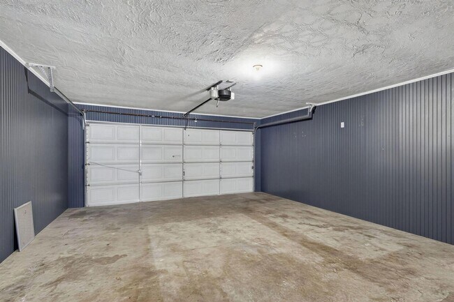 Building Photo - 9514 Marblemount Dr