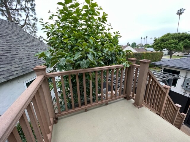 Building Photo - 638 Sycamore Dr