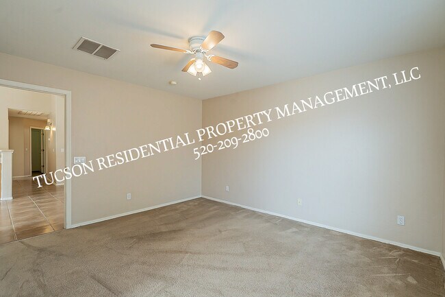 Building Photo - 7623 S Meadow Spring Way