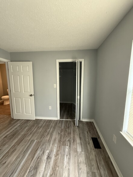 Building Photo - 3028 Toms Way
