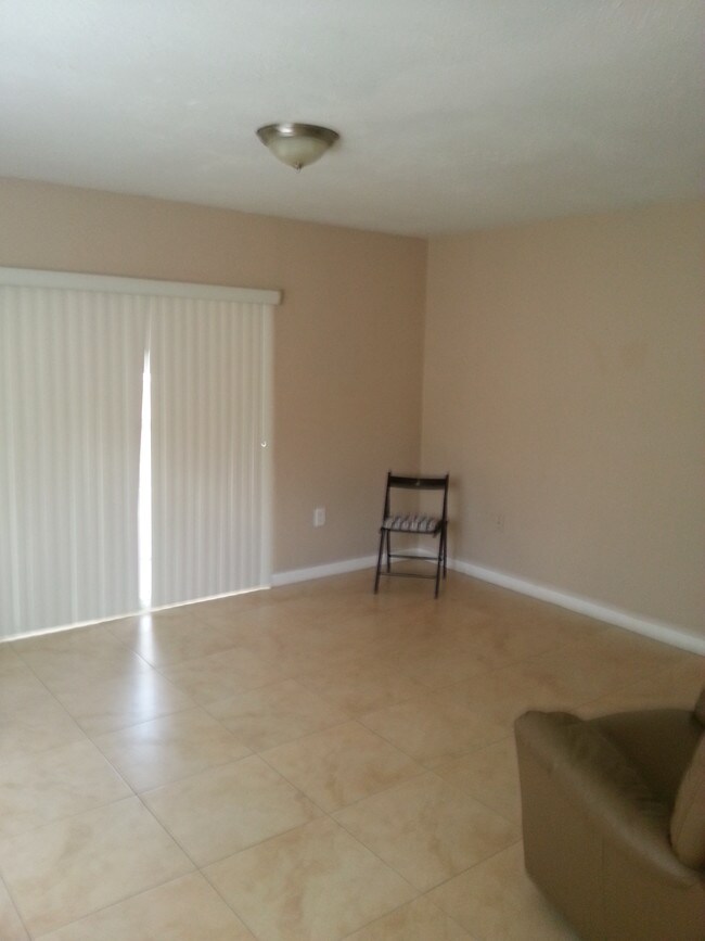 Building Photo - 14377 SW 97th Terrace