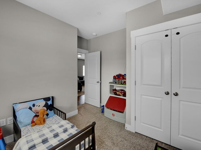 Building Photo - Condo in Saratoga Springs Available July 20th