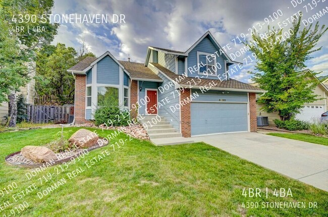 Primary Photo - Beautiful 4 bedroom home just minutes from...