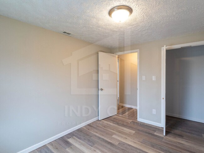 Building Photo - 3281 Ashley Ln