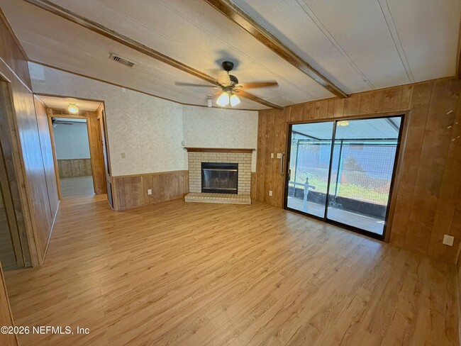 Building Photo - 7633 Plumwood Dr