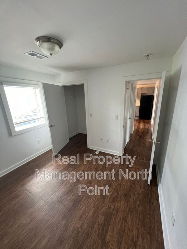 Building Photo - 1145 Lucile Ave SW