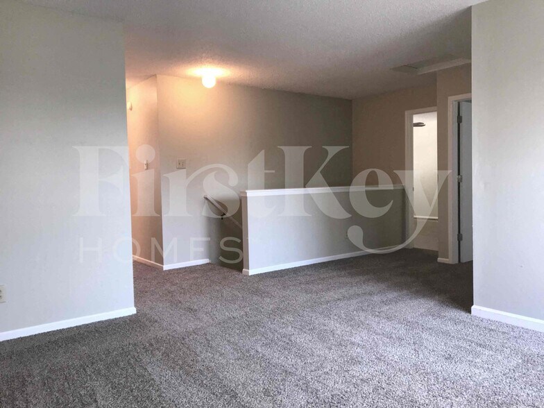 Building Photo - 3256 Abaca Ct