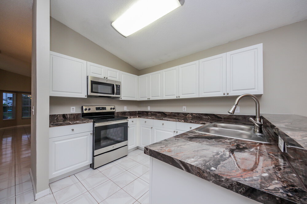 Building Photo - 2150 Rj Cir