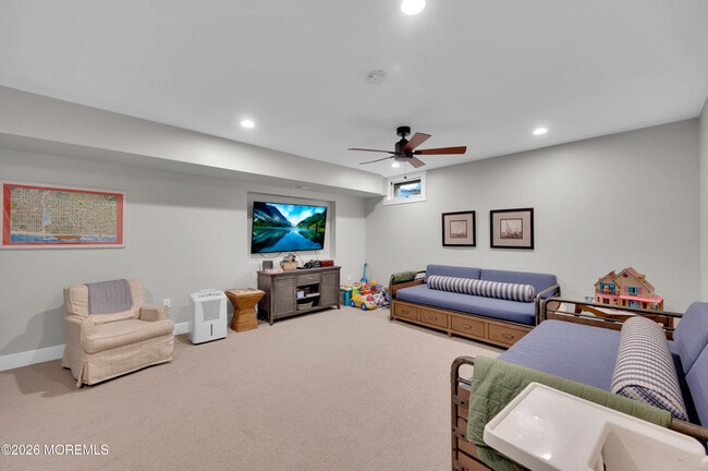 Building Photo - 51 Wyckham Rd