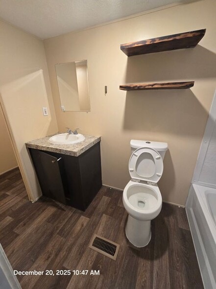 Building Photo - 5385 Co Rd 3300