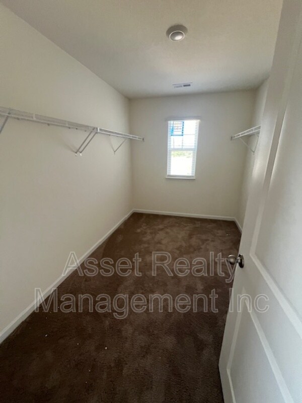 Building Photo - 3031 Nicole Cir