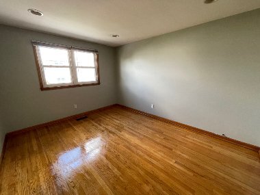 Building Photo - 330 Sussex St