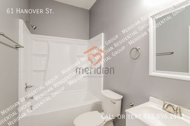 Building Photo - 61 Hanover St