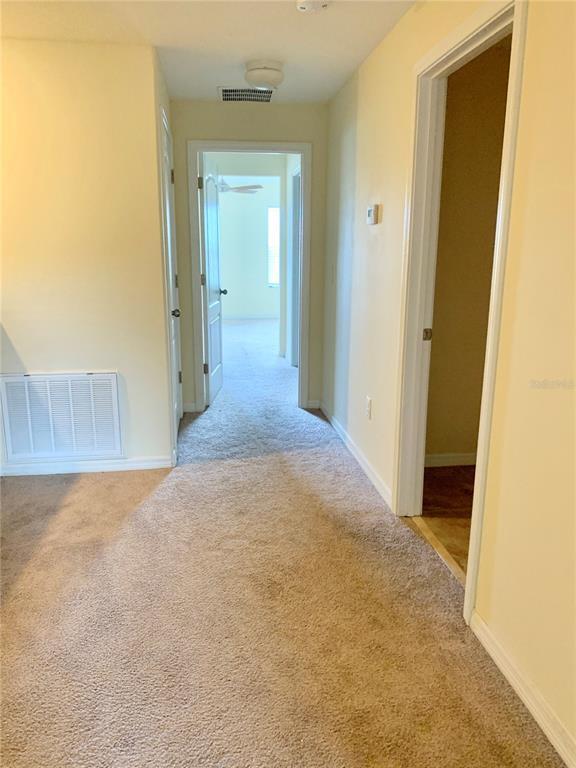 Building Photo - 2621 Lantern Hill Ave