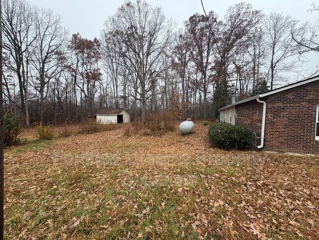 Building Photo - 431 Peeden Dr