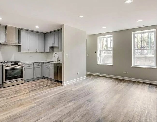 Building Photo - 1930 S Morgan St