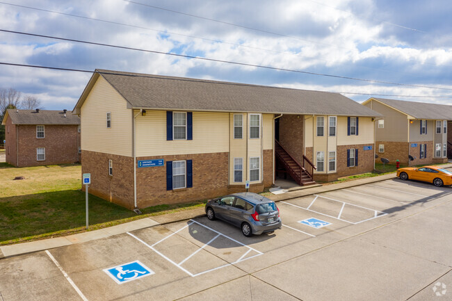 Building Photo - Heritage Pointe