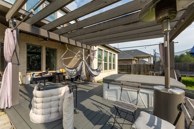 Building Photo - 1939 Shallow Canyon Ln