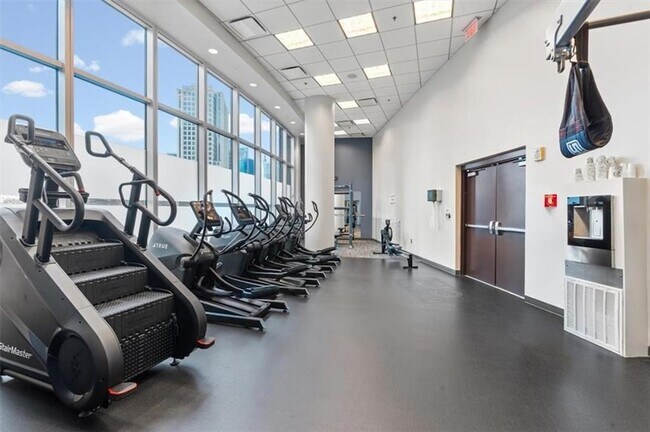Building Photo - 1080 Peachtree St NE