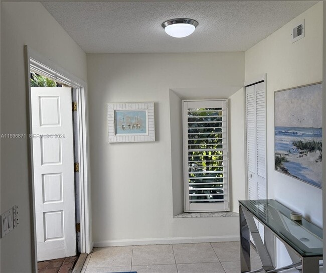 Building Photo - 4161 S US Hwy 1