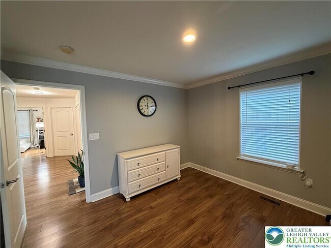 Building Photo - 7109 Hunt Dr