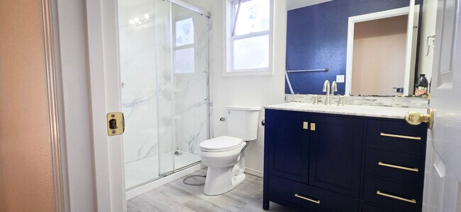 Building Photo - 5875 S Hollyhock Way