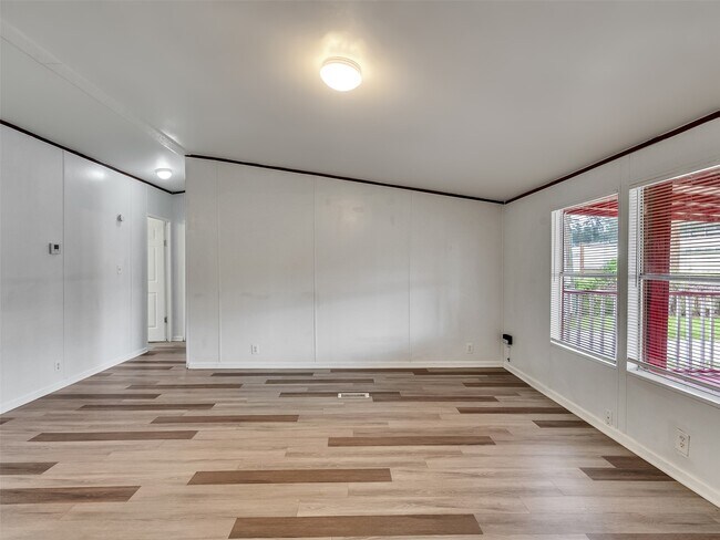 Building Photo - 25779 Almarie Dr