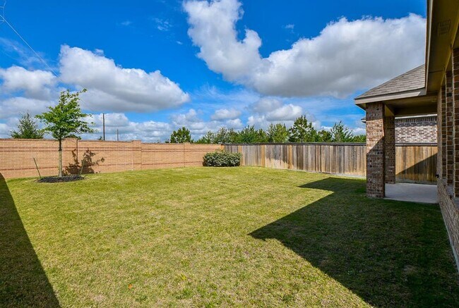 Building Photo - 15219 Stuart Bat Cave Ln