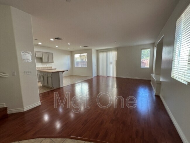 Building Photo - 4485 Spring Knolls Ct