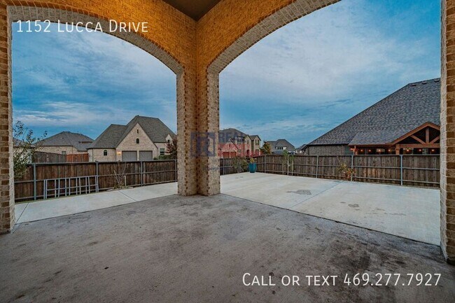 Building Photo - 1152 Lucca Ct