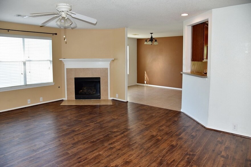 Building Photo - 13600 Breton Ridge St