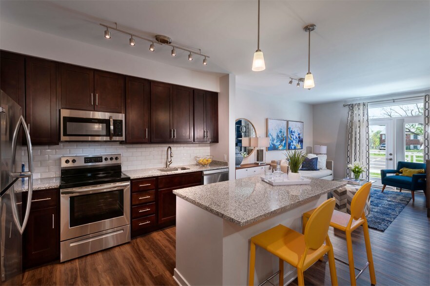 Woodfall Greens 90 Hammonds Ln Brooklyn Park MD 21225 Apartment Finder