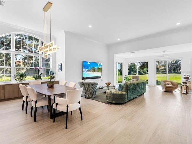 Building Photo - 4022 Penshurst Park