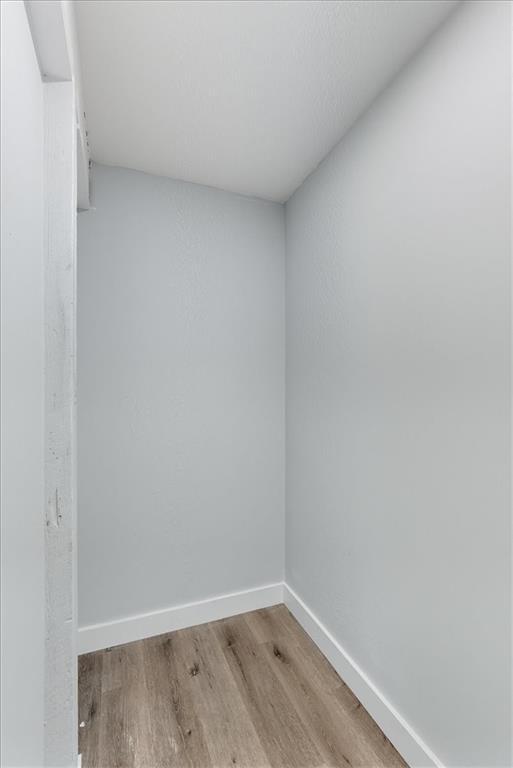 Building Photo - 96 Collins Rd