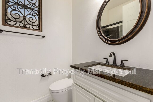 Building Photo - 1636 E Sattoo Way