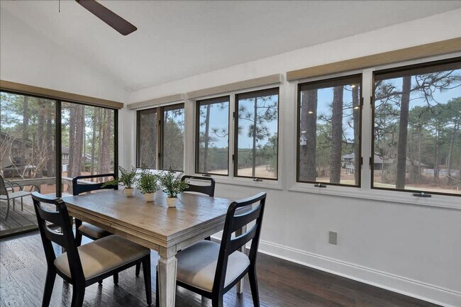 Building Photo - 240 Barton Hills Ct