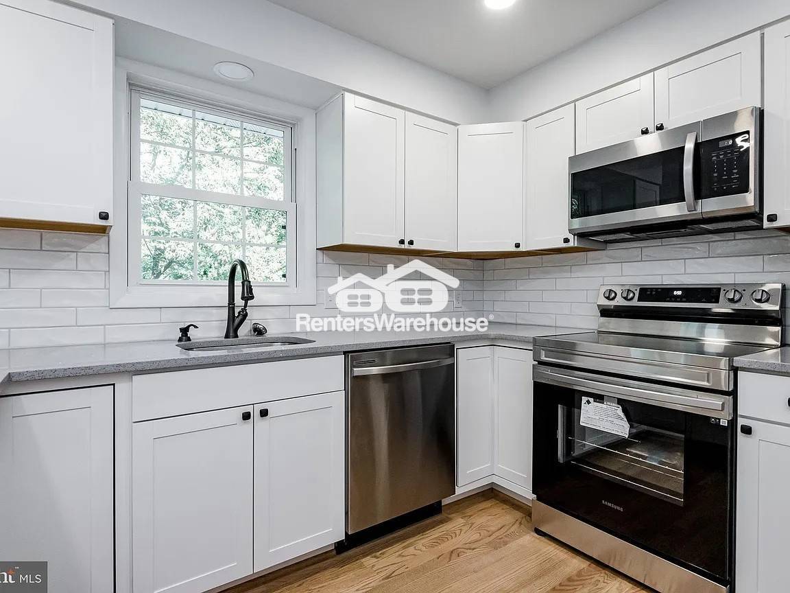 Building Photo - 1173 Idylewild Dr