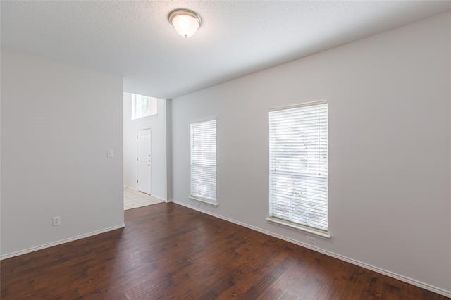 Building Photo - 3820 Gardenia Ln