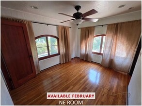 Building Photo - 2002 N Mountain Ave