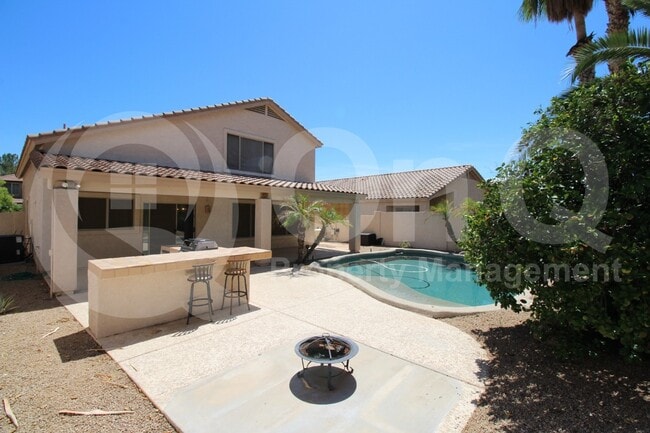 Building Photo - 7460 W Lone Cactus Dr