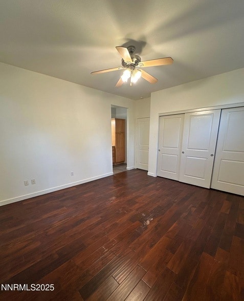 Building Photo - 1279 Par Three Dr