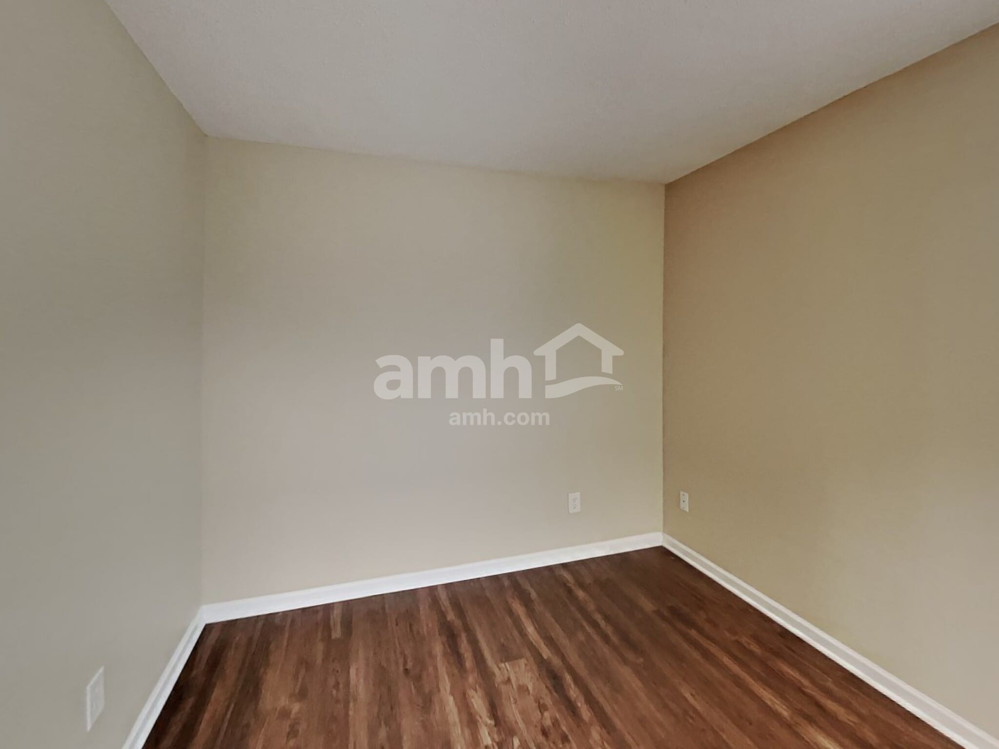 Building Photo - 414 Polaris Dr