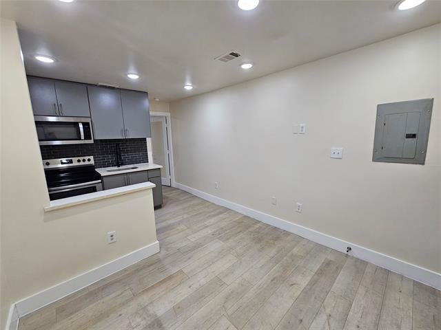 Building Photo - 4806 Virginia Ave