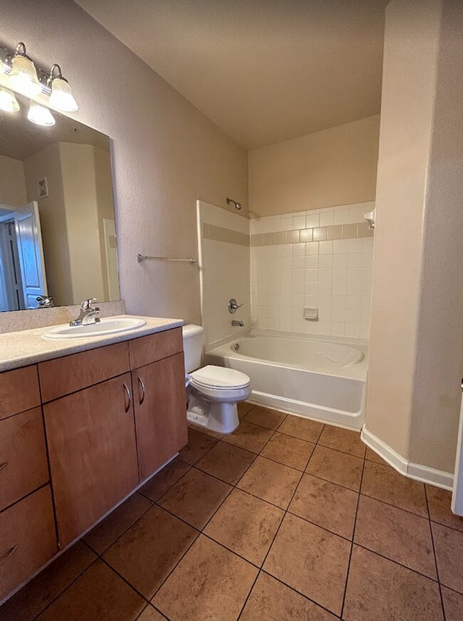 Building Photo - Gardens of Bridgehampton