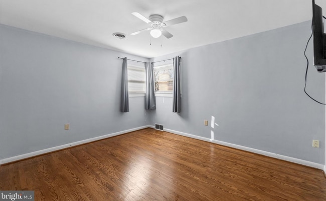 Building Photo - 11837 Robinwood Dr