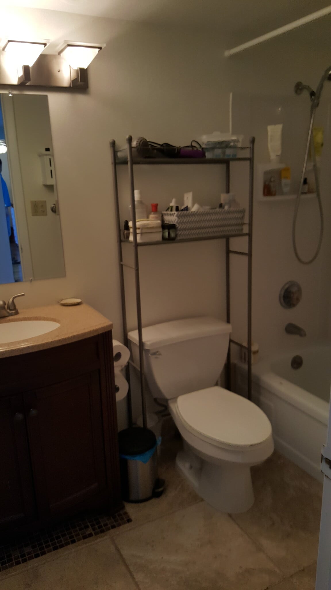 Building Photo - 12900 Lake Ave