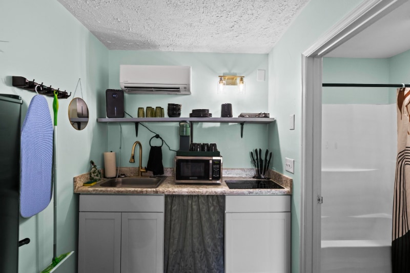 Building Photo - 1122 NC-210