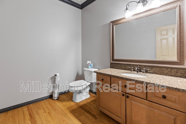 Building Photo - 64121 Turnberry Way